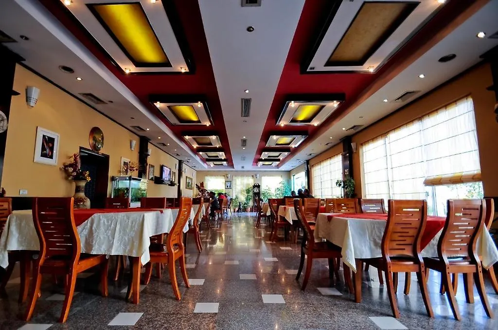 Hotel Lubjana Yrshek
