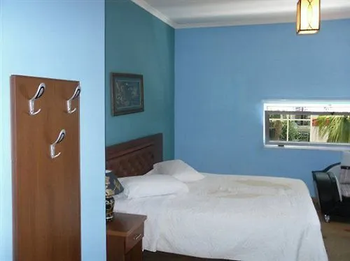 Hotel Lubjana Yrshek