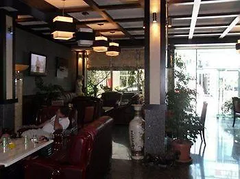 Hotel Lubjana Yrshek