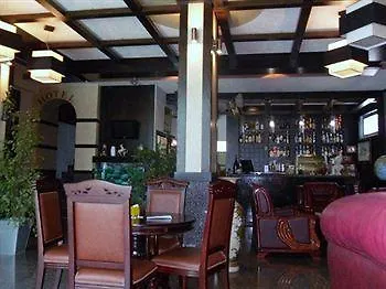 Hotel Lubjana Yrshek 3*,