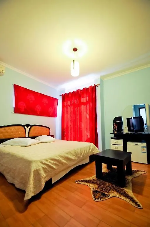 Hotel Lubjana Yrshek