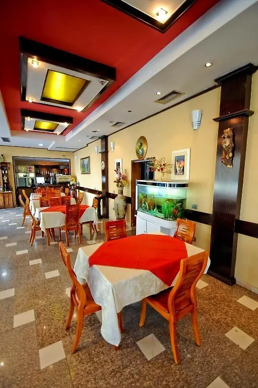 Hotel Lubjana Yrshek Albania